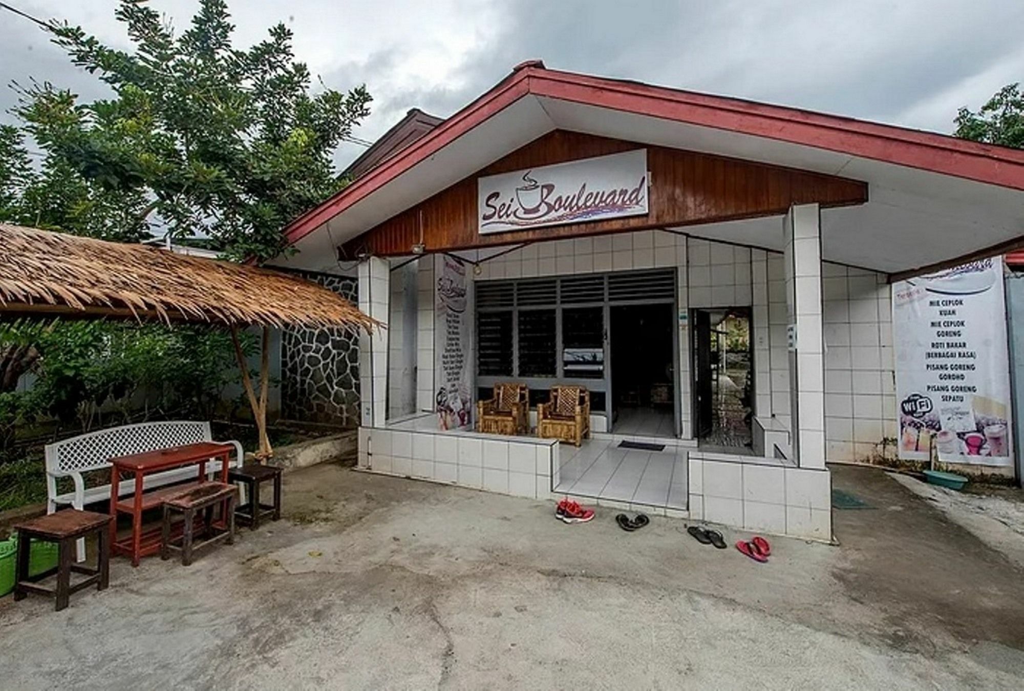Rumah Singgah Манадо Экстерьер фото